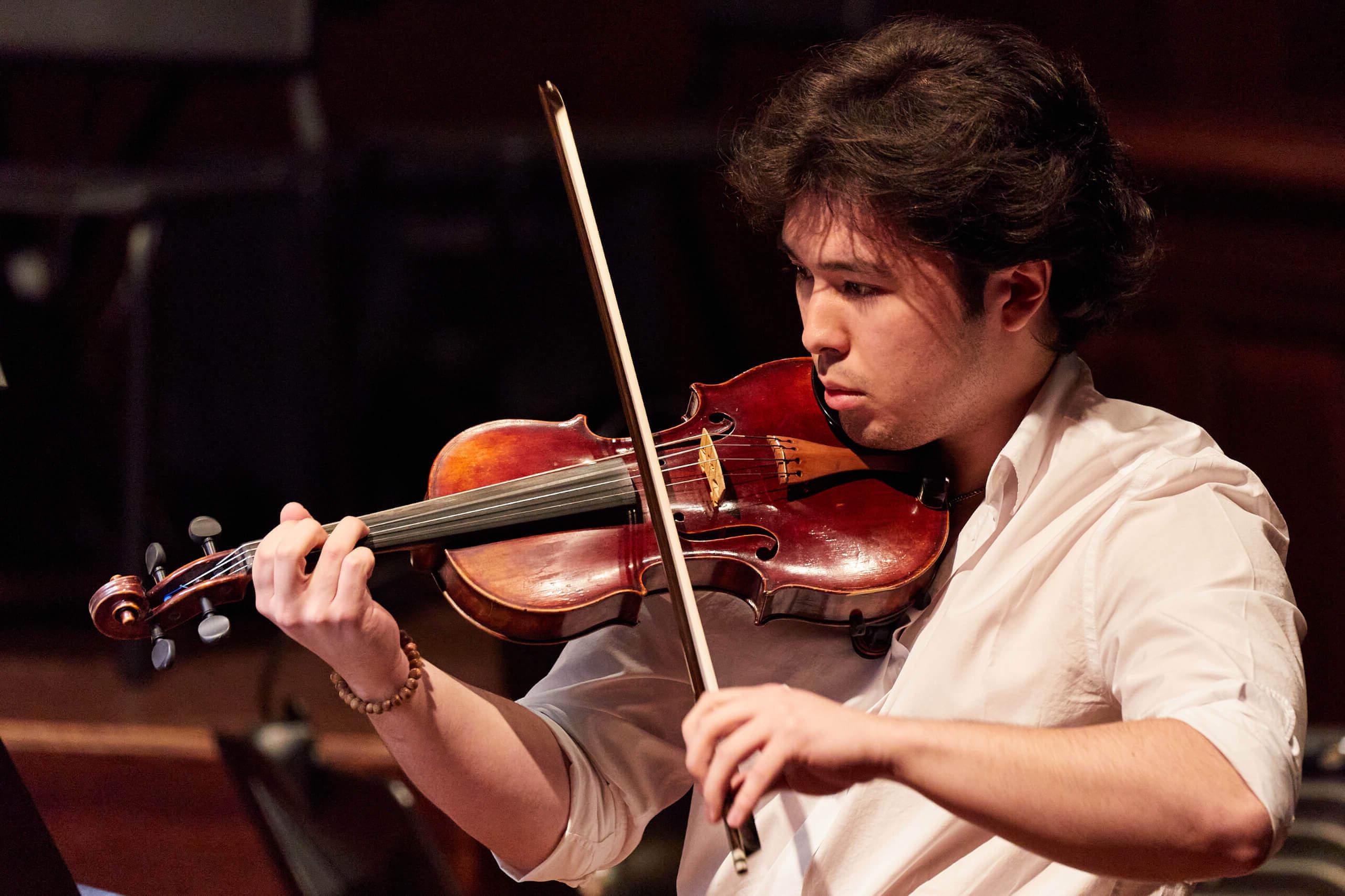 Upper School Music Violinist